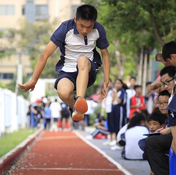 孩子不听话学校能开除吗(不听话的孩子送到什么学校)(图7)