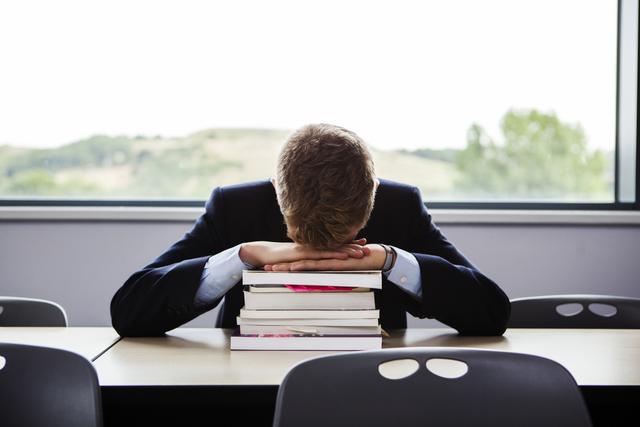 送给要退学的同学的话(送给要退学的同学一句话)(图2)
