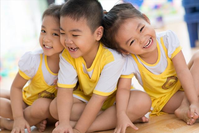小孩被打不还手怎么办(2岁小孩被打不还手怎么办)(图2)