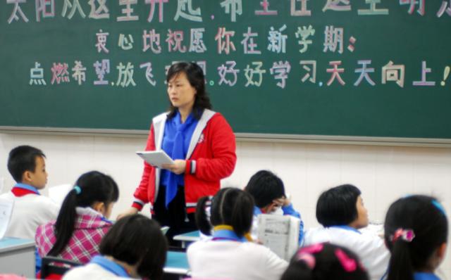 青春叛逆期有哪些症状(青春叛逆期有哪些表现)(图1)