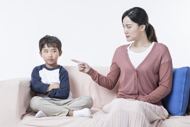 女孩子叛逆期怎么管教(六岁女孩子叛逆期怎么管教最合适)(图6)