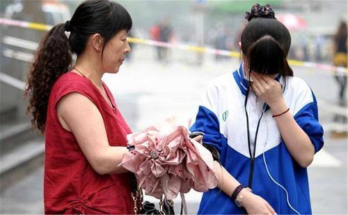 十孩子不听话怎么管教(怎么管教不听话的孩子)(图2)